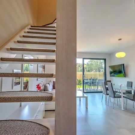 Apartament Sun 7 - Aprent 波别罗沃